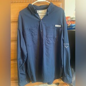 Large Navy Blue Columbia Button Down